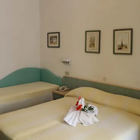 Erika Hotel 3*
