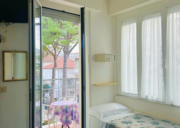 Erika Hotel 3*
