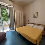 Erika 3*