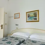 Erika Ρίμινι